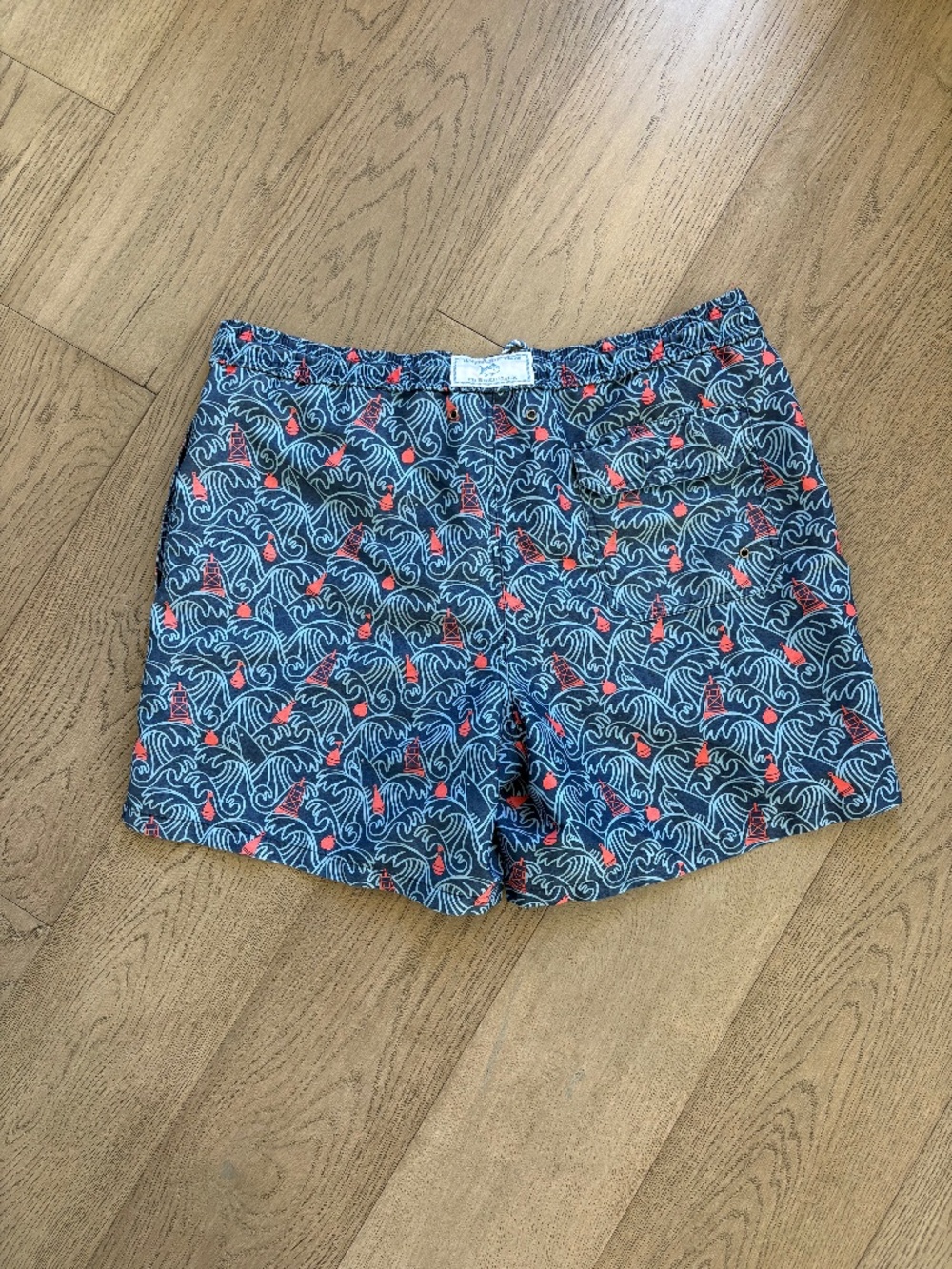 Southern Tide - The Skipjack Swim Trunks - Picture 3 of 9